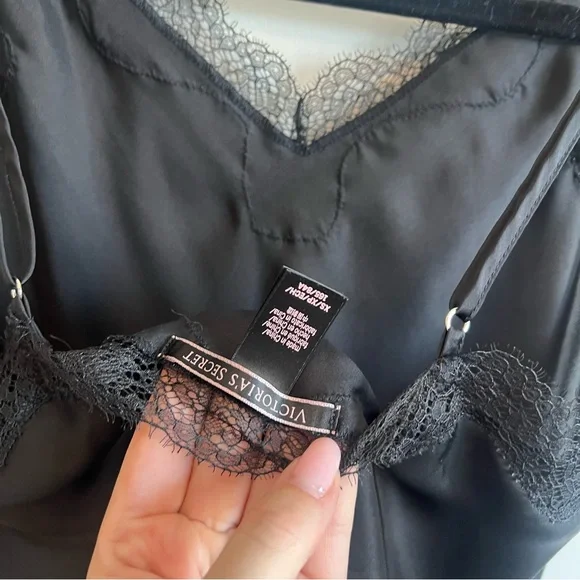 VICTORIAS SECRET Lace Trim Mini Slip Dress in Black - Picture 7 of 7